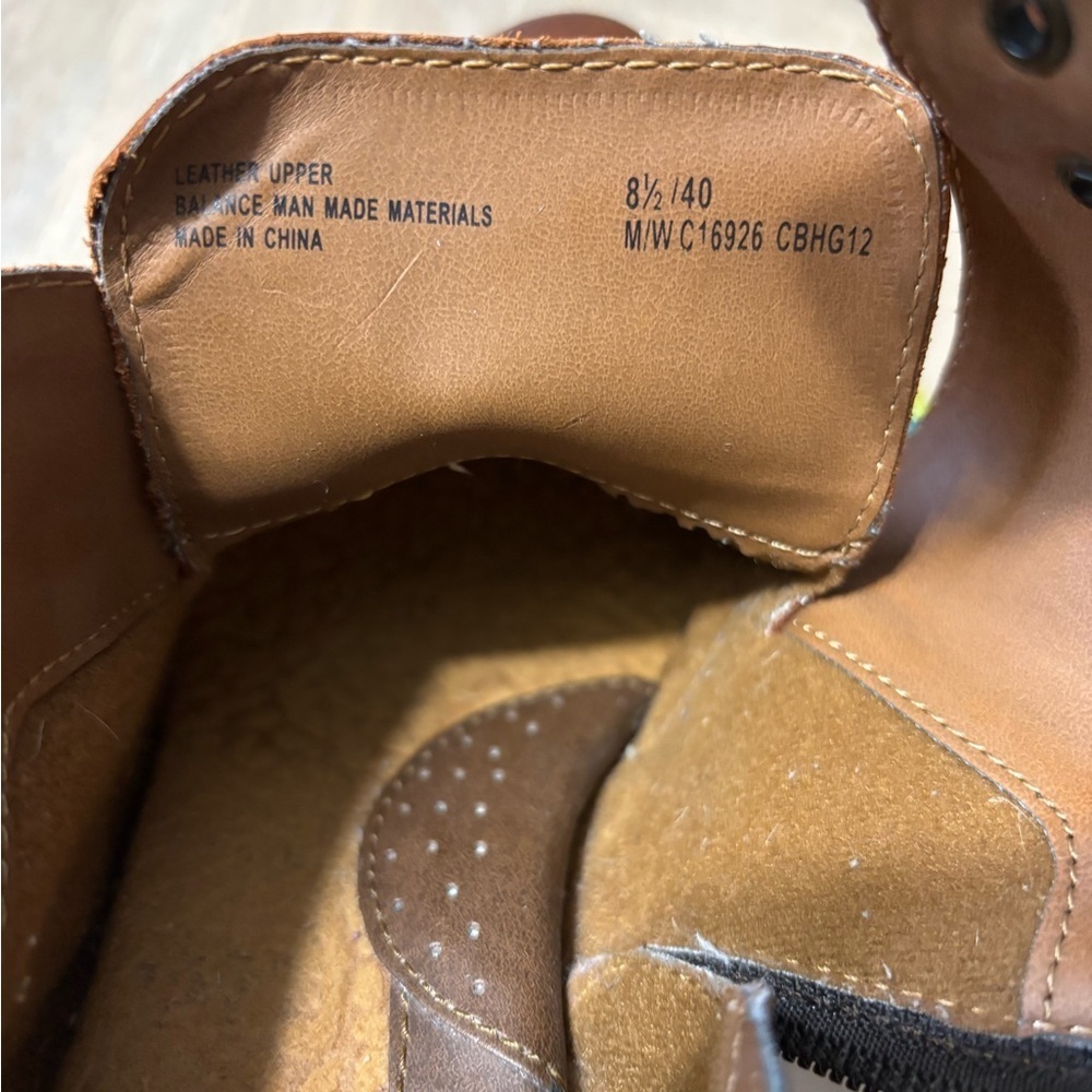 b.o.c. Brown Leather Heels with buckle and zipper size 8.5 - Picture 3 of 9